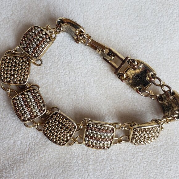 Vintage Liz Claiborne Bracelet Gold Tone Square Links Clear and Rose Gold Stones - Picture 6 of 6